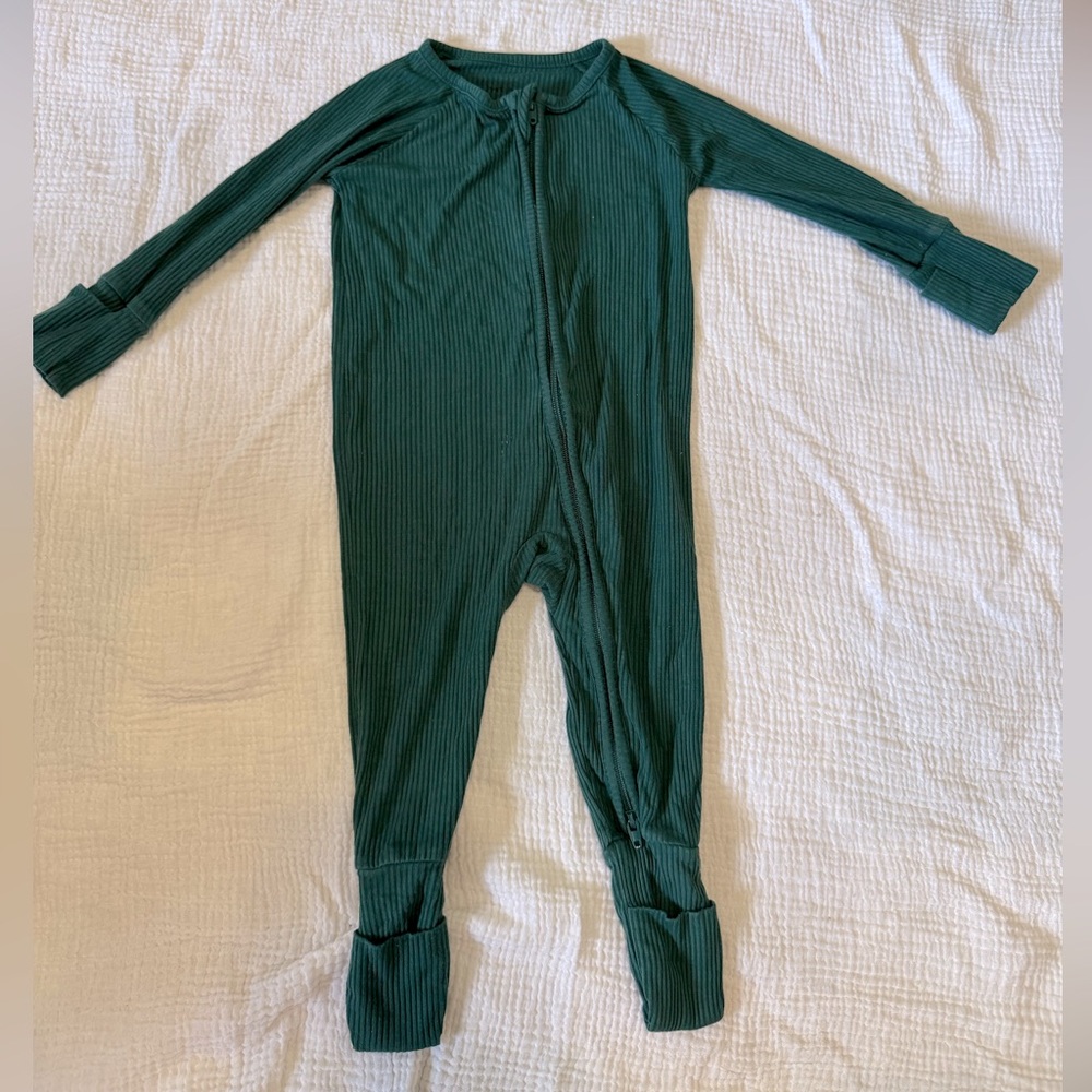 Green Ribbed Little Sleepies Zippy
